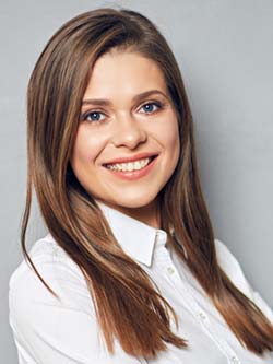Young woman in a job application photo